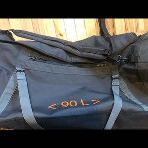 Helly Hansen 90L water resistant duffel